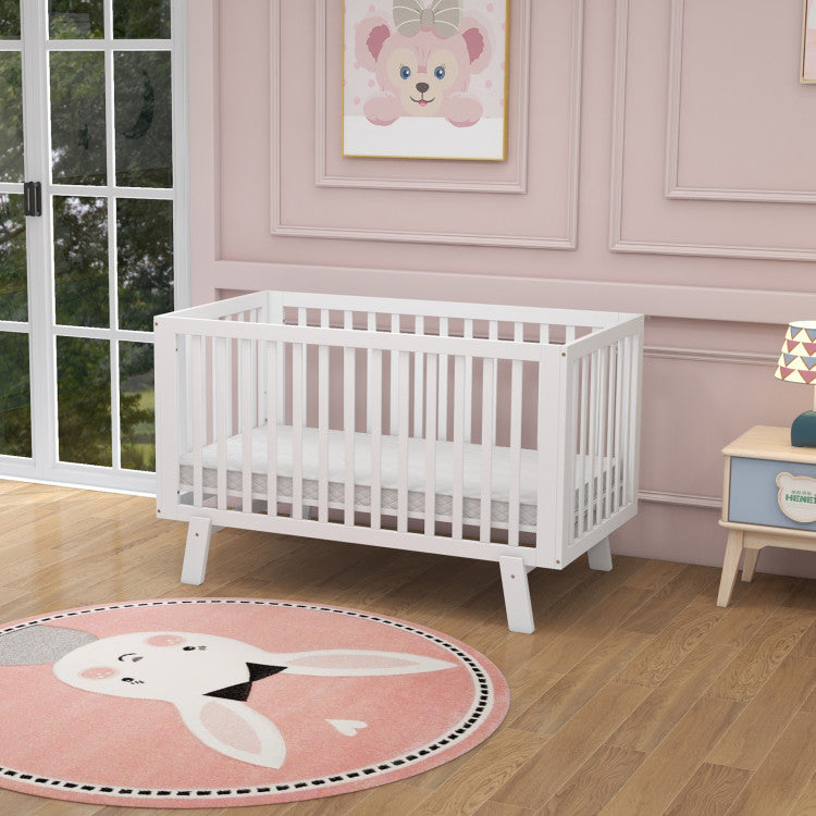 Adjustable Rubber Wood Baby Crib with Multiple Mattress Heights and Safety Guardrails