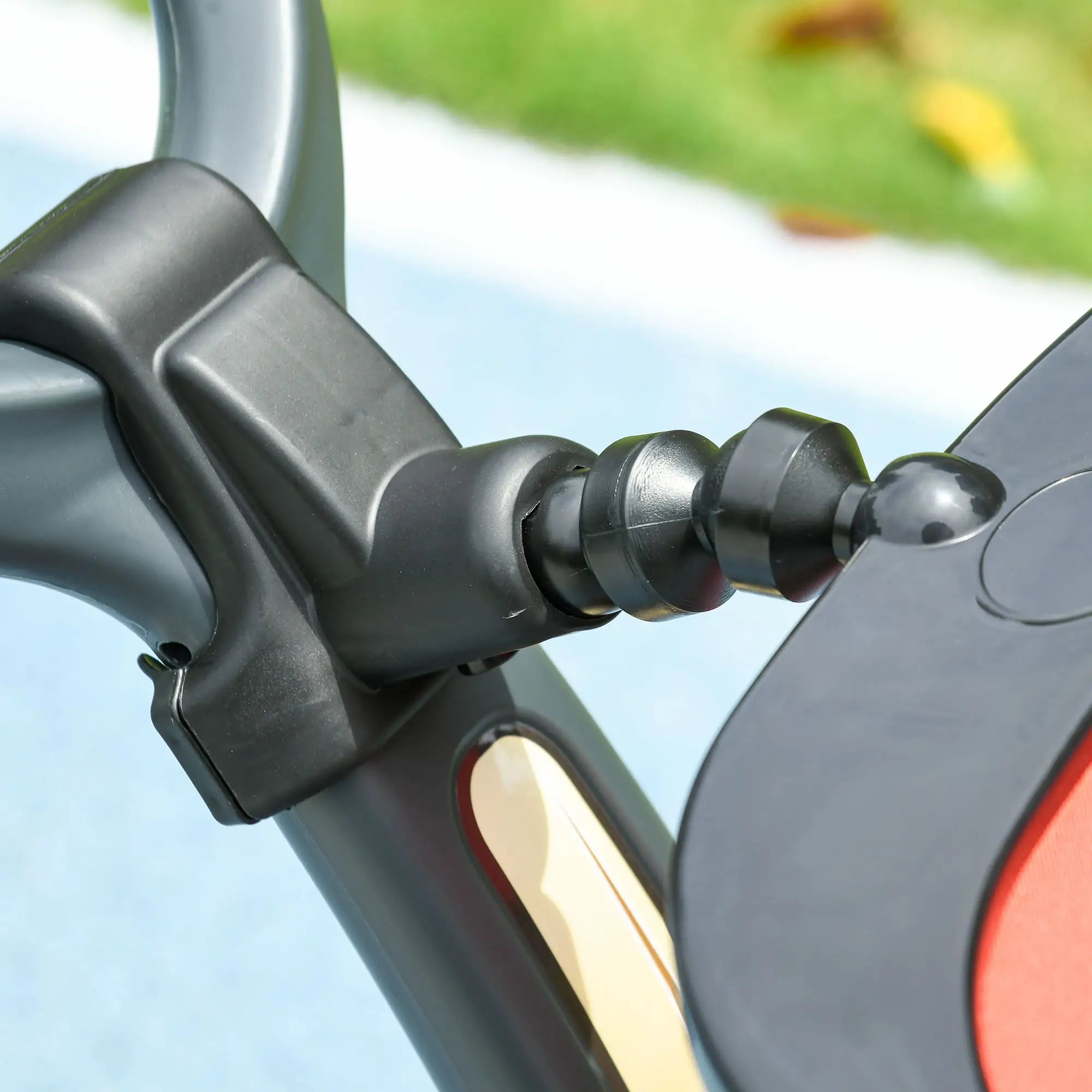 Ergonomic seat with supportive backrest for comfortable rides