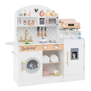 pretend kitchen accessories included with playset