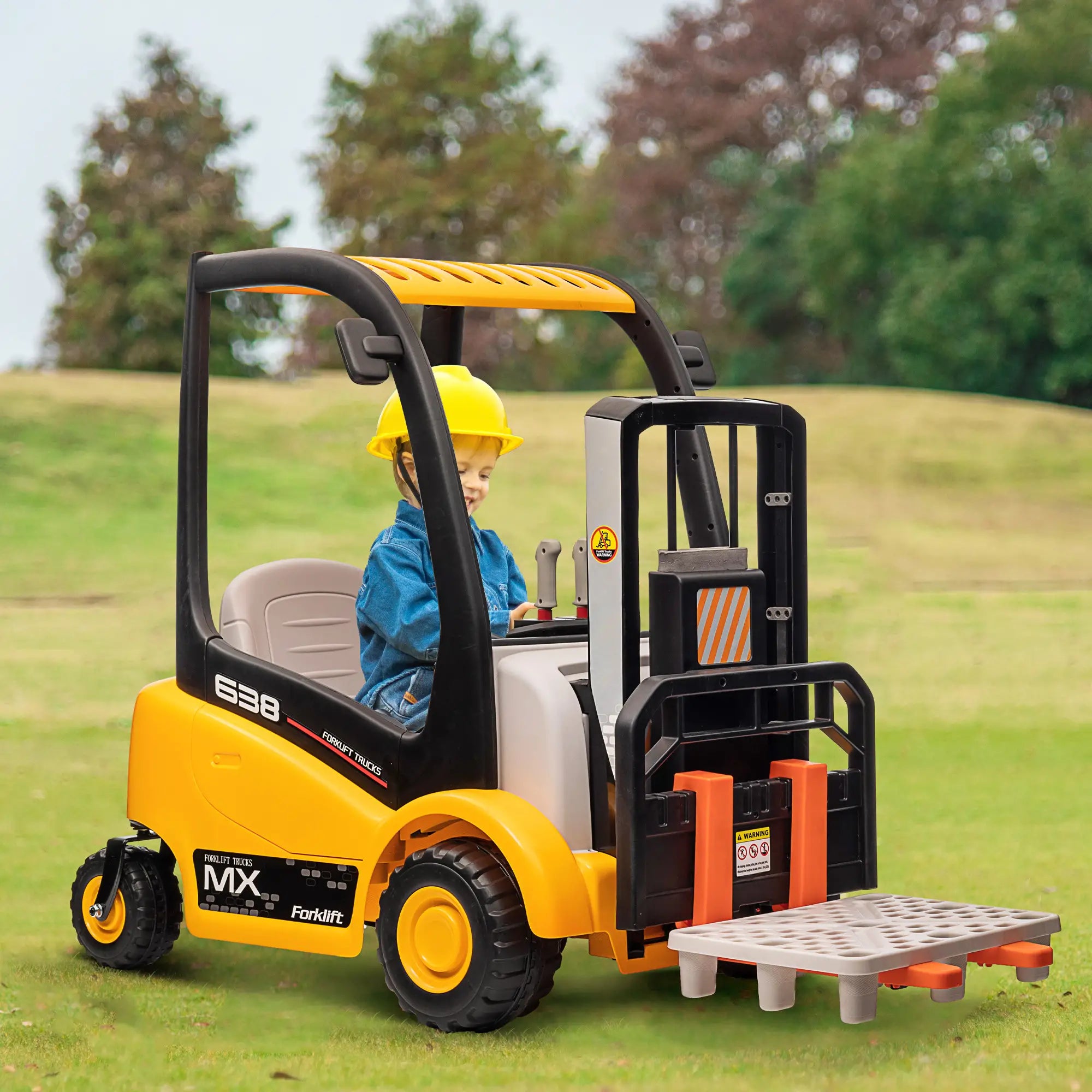 forklift toy with liftable fork and pallet