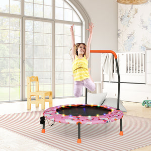 Trampoline sturdy steel frame detail