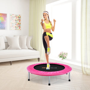 Trampoline with rubber feet for stability